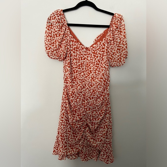 ASTR The Label Shirred Ruffle Mini Dress in Rust Ditsy Floral - Picture 6 of 7